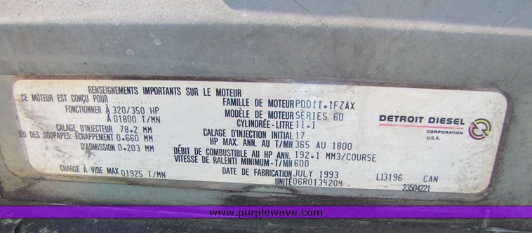 image for item 3065 1994 International Series 9600 cabover truck