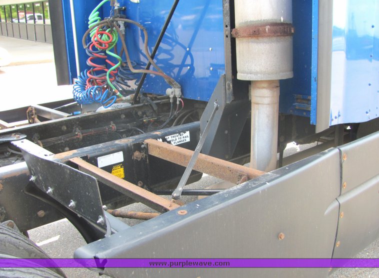 image for item 6076 1994 Kenworth Construct T600 semi truck