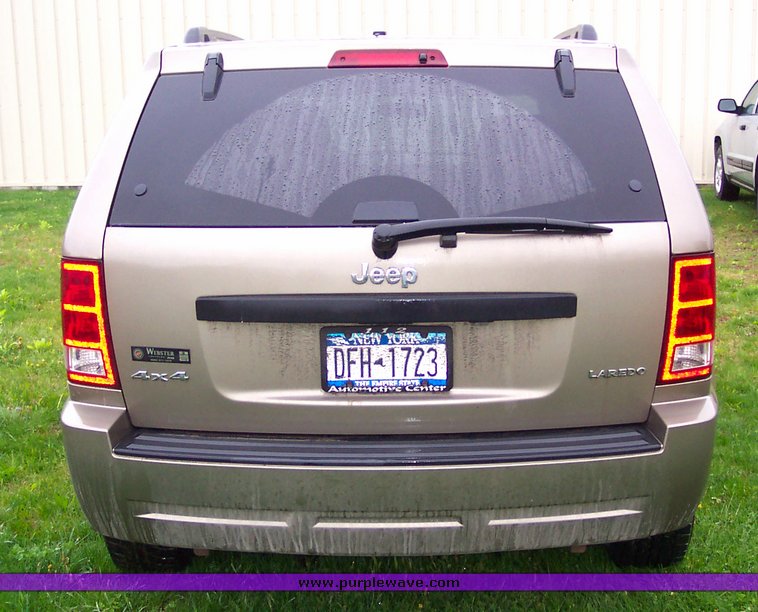 image for item 1503 2005 Jeep Grand Cherokee