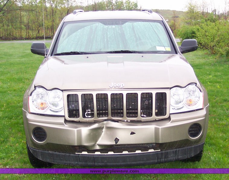 image for item 1503 2005 Jeep Grand Cherokee