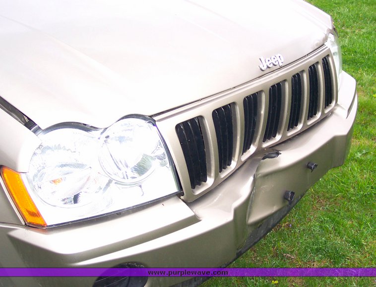 image for item 1503 2005 Jeep Grand Cherokee