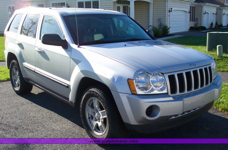 image for item 1505 2007 Jeep Grand Cherokee