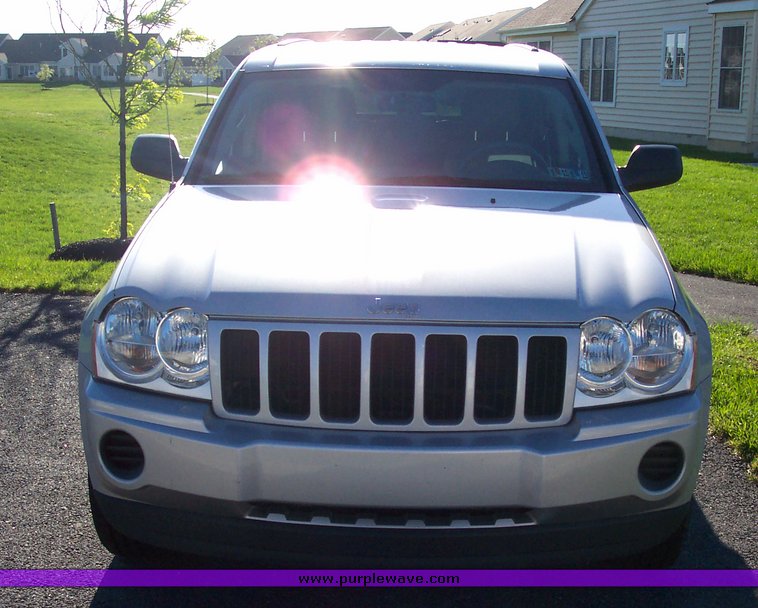 image for item 1505 2007 Jeep Grand Cherokee
