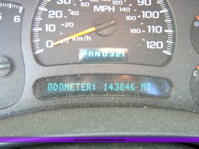 image for item 1800 2005 Chevrolet K2500HD Silverado pickup