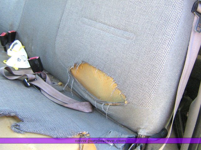 image for item 1801 1999 Ford F350 Super Duty pickup