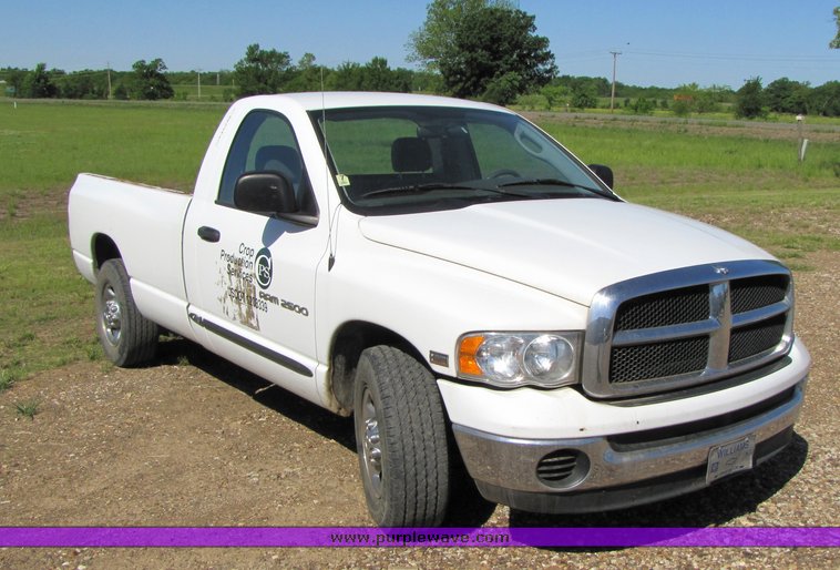 image for item 3191 2004 Dodge 2500 pickup