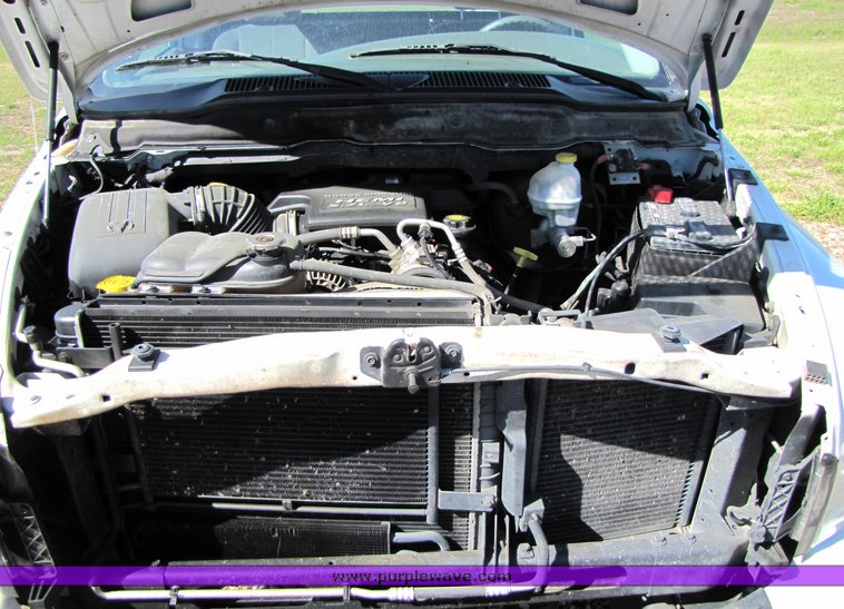 image for item 3191 2004 Dodge 2500 pickup