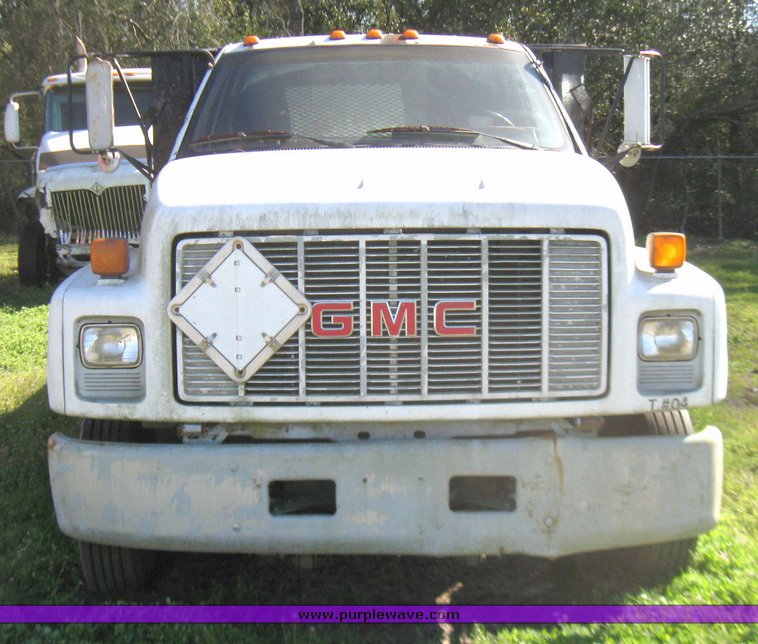 image for item 5660 1992 GMC Topkick 4x2 flatbed truck