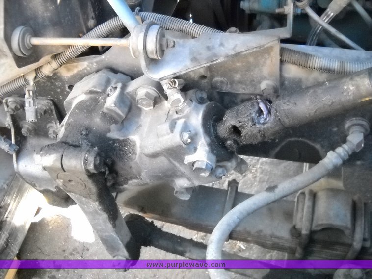 image for item 8100 1991 International 4900 4x2 single axle truck and trailer