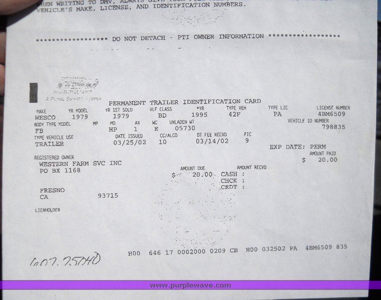 image for item 8100 1991 International 4900 4x2 single axle truck and trailer