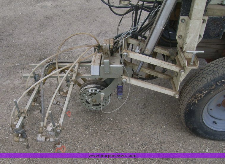 image for item 1008 1997 Ez Liner AL-120 paint striper