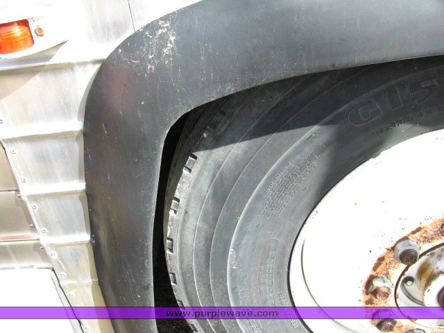 image for item 1435 1975 MCI 47 passenger bus