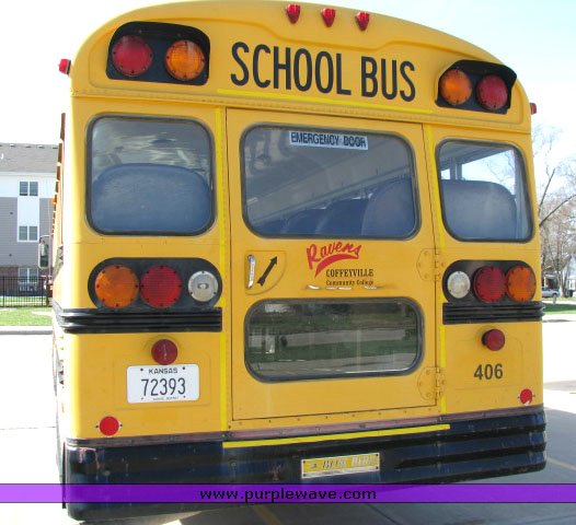 image for item 1436 1989 GMC 80 passenger bus