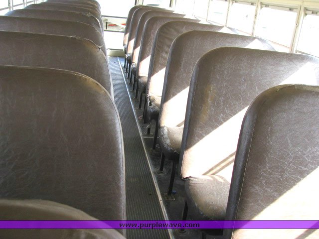 image for item 1436 1989 GMC 80 passenger bus