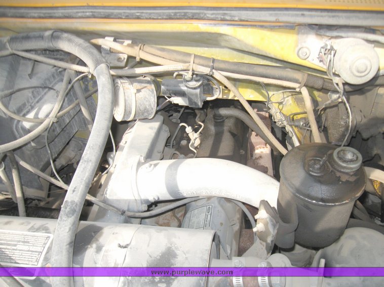 image for item 2185 1987 Ford F800F boom truck