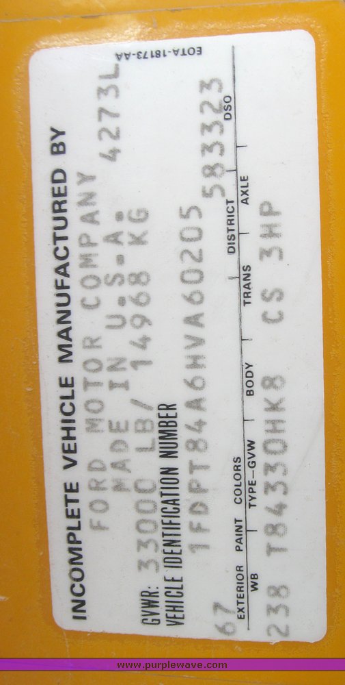 image for item 2185 1987 Ford F800F boom truck