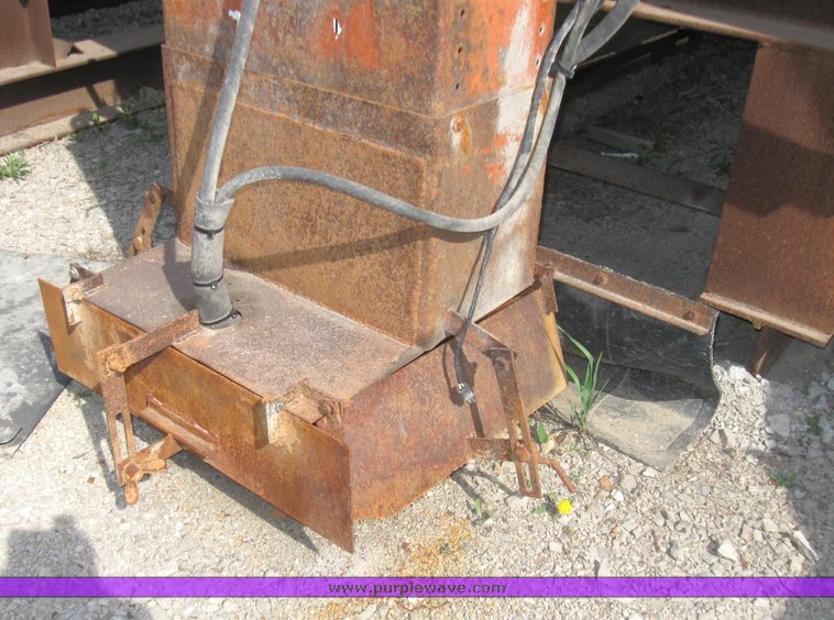 image for item 2186 Air-Flo AF24D stainless steel spreader