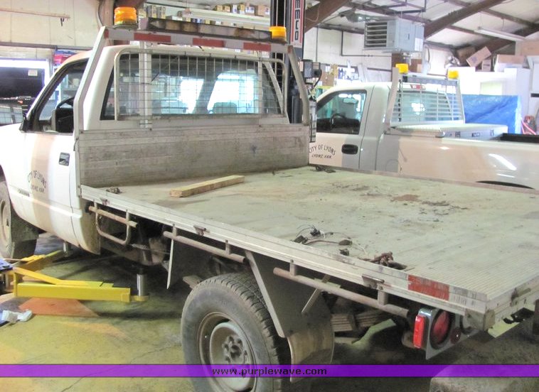 image for item 4001 1988 Chevrolet C3500 pickup