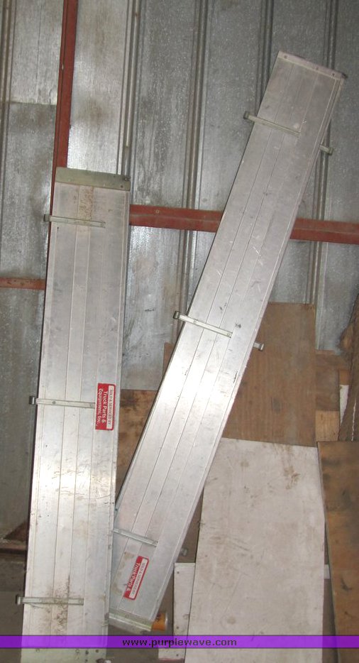 image for item 4001 1988 Chevrolet C3500 pickup