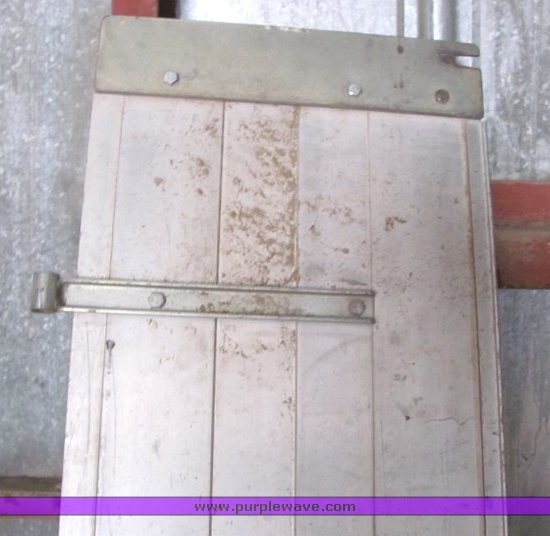 image for item 4001 1988 Chevrolet C3500 pickup