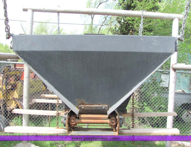 image for item 4001 1988 Chevrolet C3500 pickup