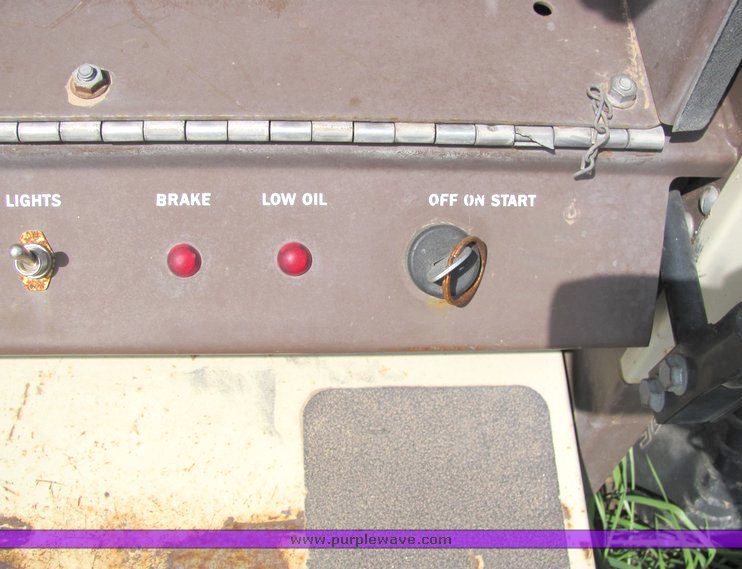 image for item 4003 Grasshopper 48" zero turn mower