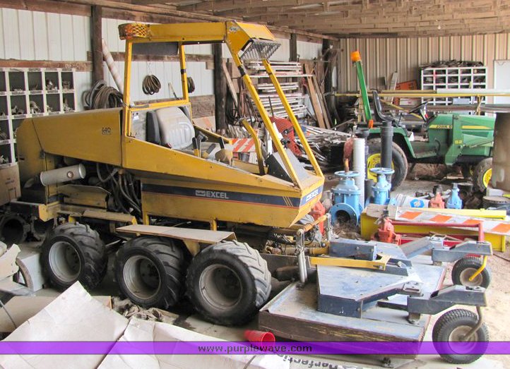 image for item 4004 Ex-Cel 640 hillsider 72" riding lawn mower