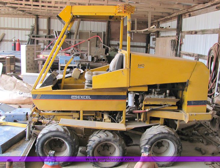 image for item 4004 Ex-Cel 640 hillsider 72" riding lawn mower