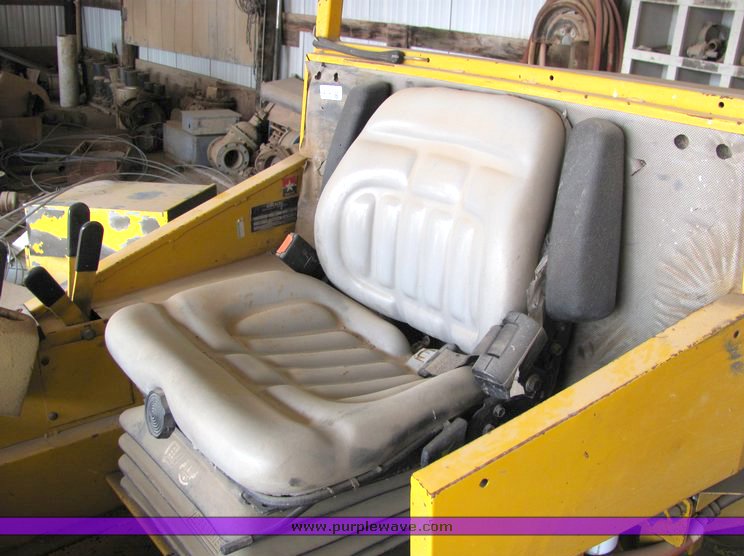 image for item 4004 Ex-Cel 640 hillsider 72" riding lawn mower