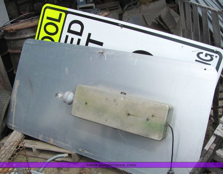 image for item 4005 (6) lighted school speed limit signs