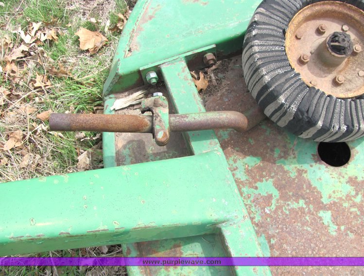 image for item 4009 John Deere 709 rotary mower