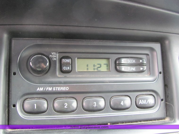 image for item 4065 2005 Ford Crown Victoria Police Interceptor