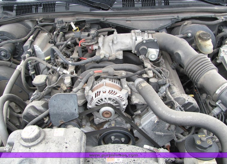 image for item 4066 2005 Ford Crown Victoria Police Interceptor