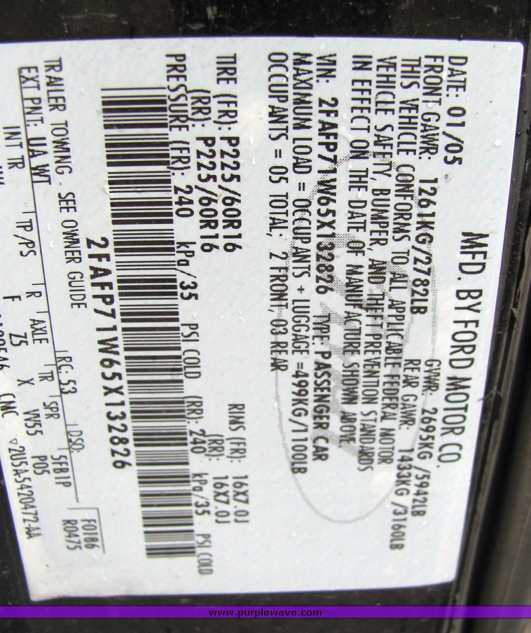 image for item 4066 2005 Ford Crown Victoria Police Interceptor