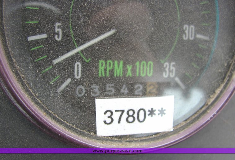 image for item 4068 Elgin Pelican P series street sweeper