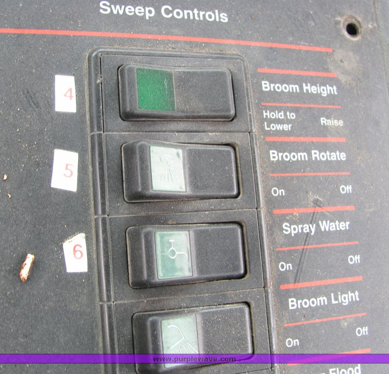 image for item 4068 Elgin Pelican P series street sweeper