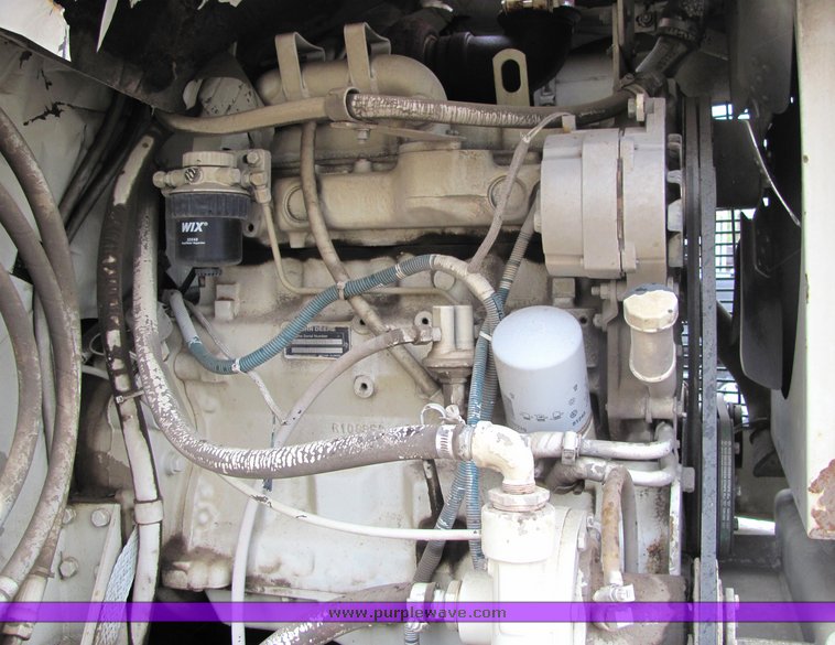 image for item 4068 Elgin Pelican P series street sweeper