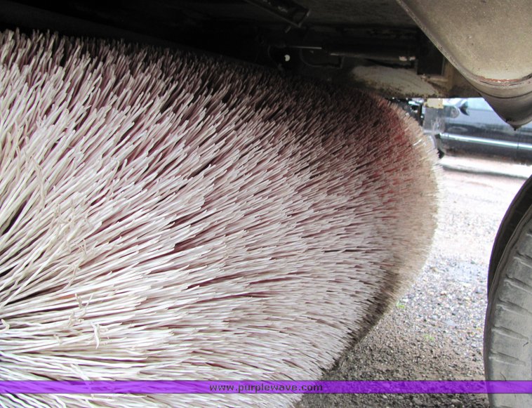 image for item 4068 Elgin Pelican P series street sweeper