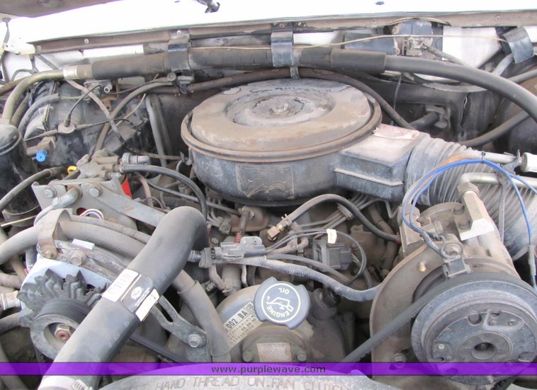 image for item 4070 1991 Ford F250 pickup