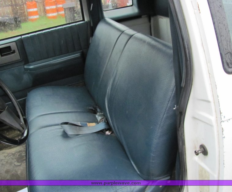 image for item 4072 1991 GMC Sonoma