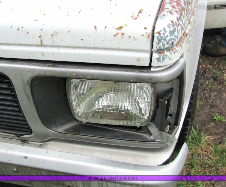 image for item 4072 1991 GMC Sonoma