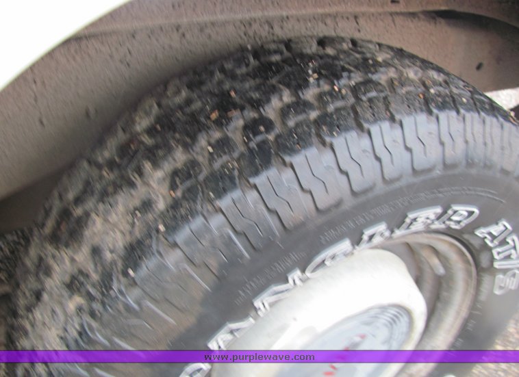 image for item 4072 1991 GMC Sonoma