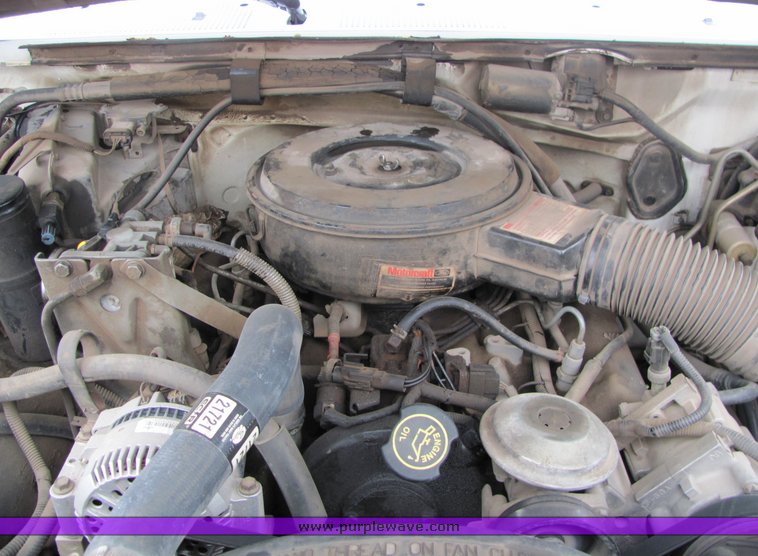 image for item 4073 1994 Ford F Super Duty truck