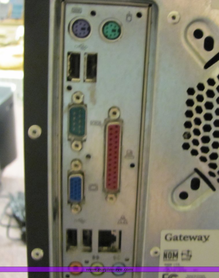 image for item 4099 (8) computer towers