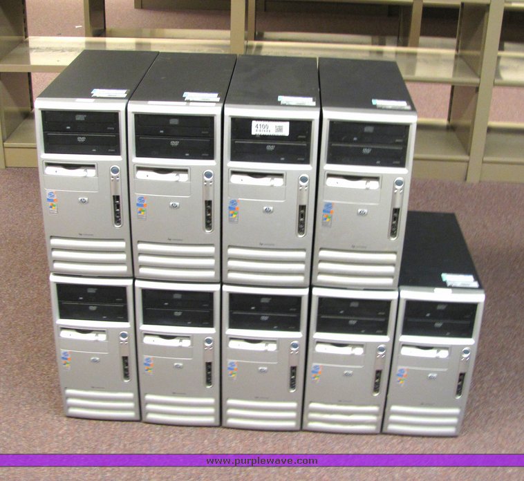 image for item 4100 (9) HP Compaq computer towers
