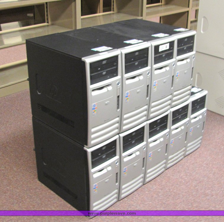 image for item 4100 (9) HP Compaq computer towers