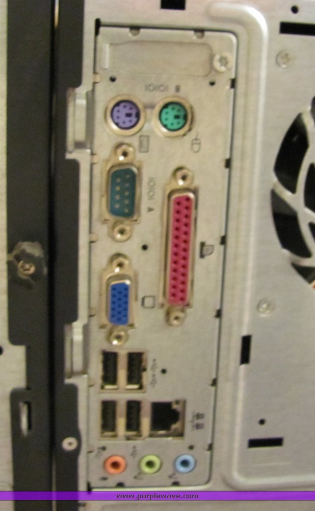 image for item 4100 (9) HP Compaq computer towers