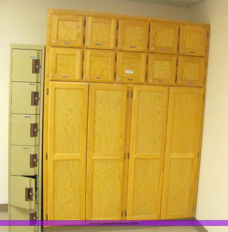 image for item 4141 Assorted lockers