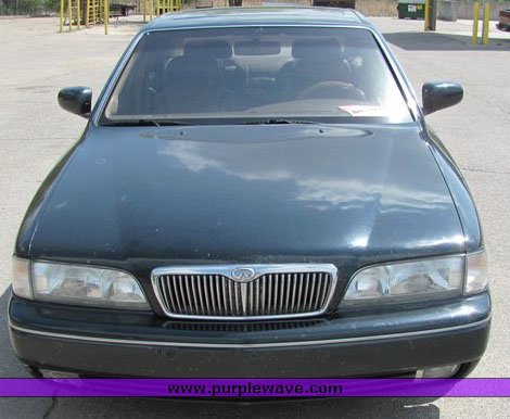 image for item 4142 1993 Infinity Q45