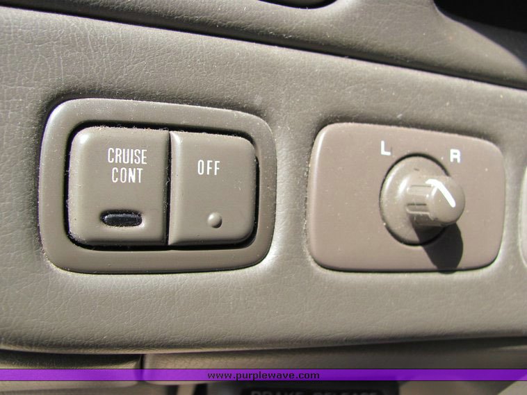 image for item 4142 1993 Infinity Q45